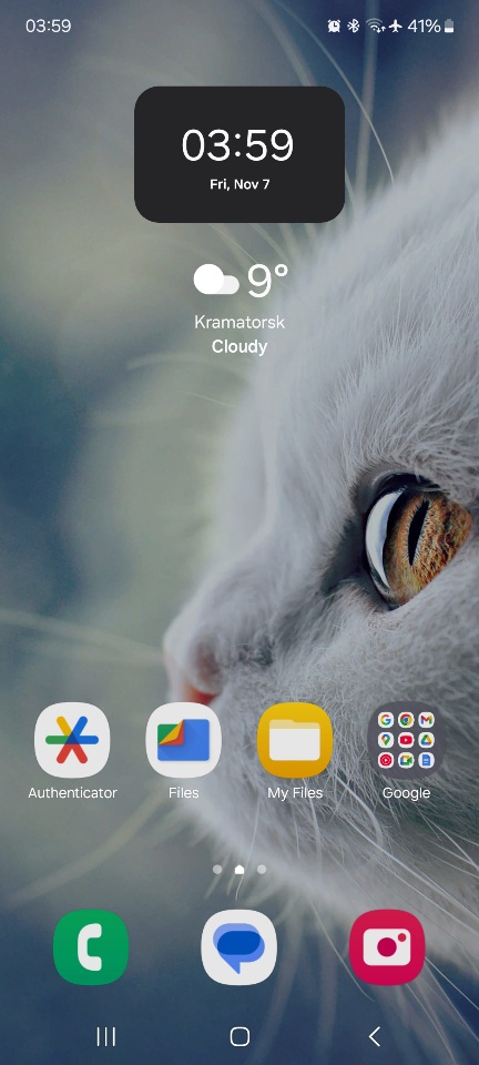 Screenshot_20251107_035915_One UI Home.jpg